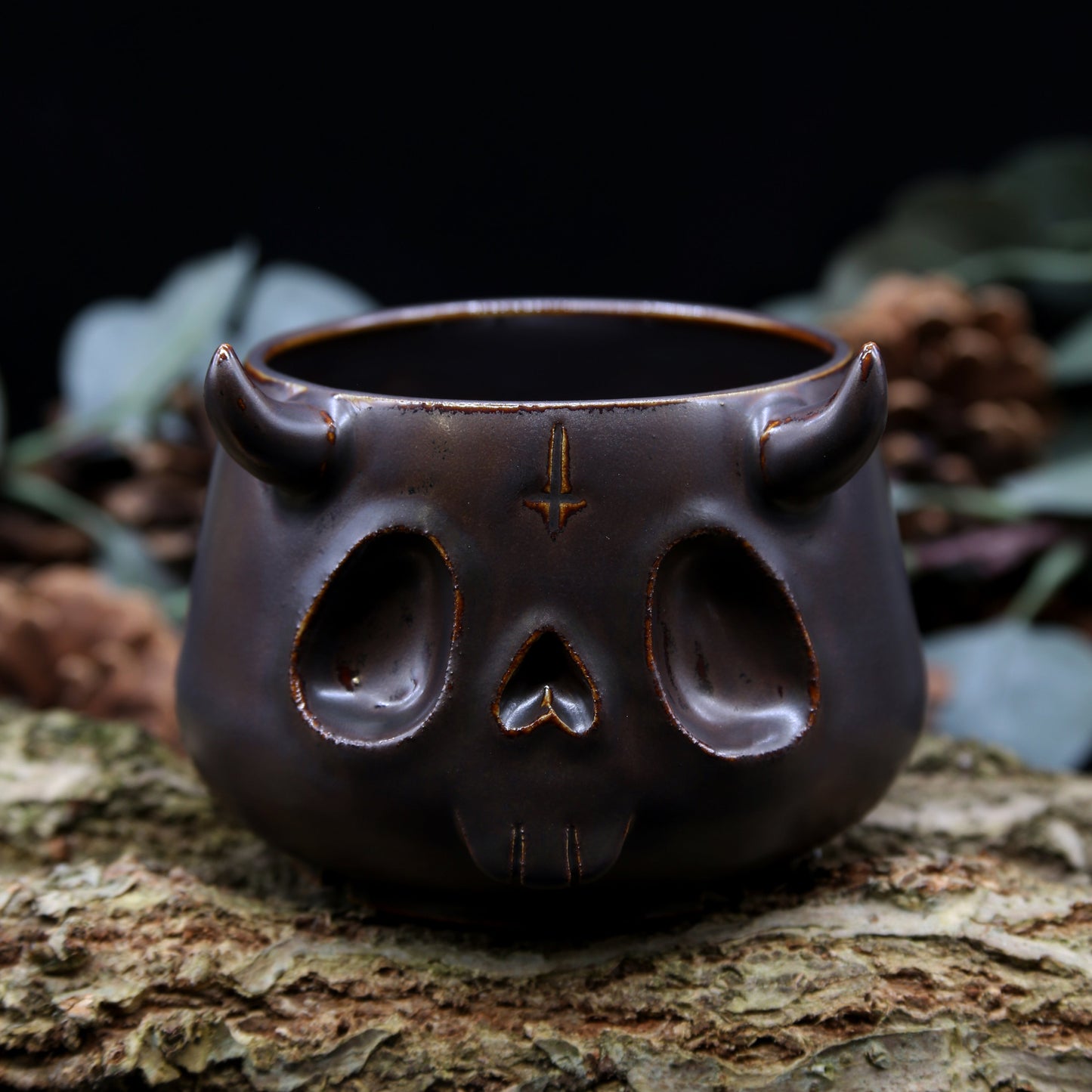 Brown Devil Planter